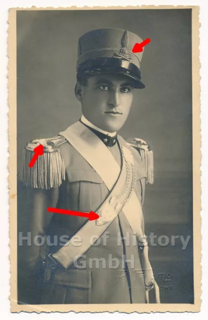 114642, Portraitfoto italienischer Soldat, Offizier, Tschako, Bandelier, TOP