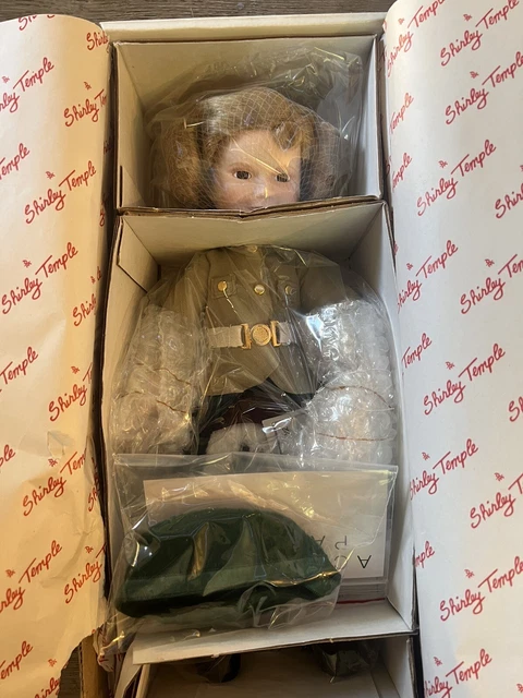 Wee Willie Winkie Shirley Temple Porcelain Doll Danbury Mint