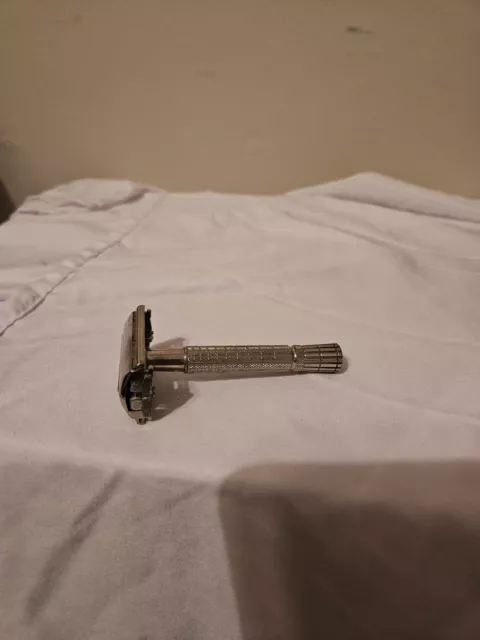 Vintage Gillette Flare Tip Super Speed Safety Razor Used