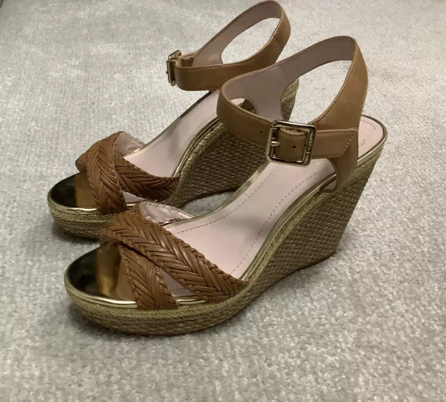 Women’s VINCE CAMUTO Brown Espadrille Wedge Heel Sandals Size 8.5