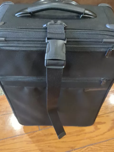 Briggs & Riley Baseline U420S-4 Upright Carryon Luggage Suitcase Bag 20"