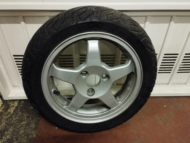 Cerchio posteriore con gomma 130/70-13 Suzuki Burgman 400 2005