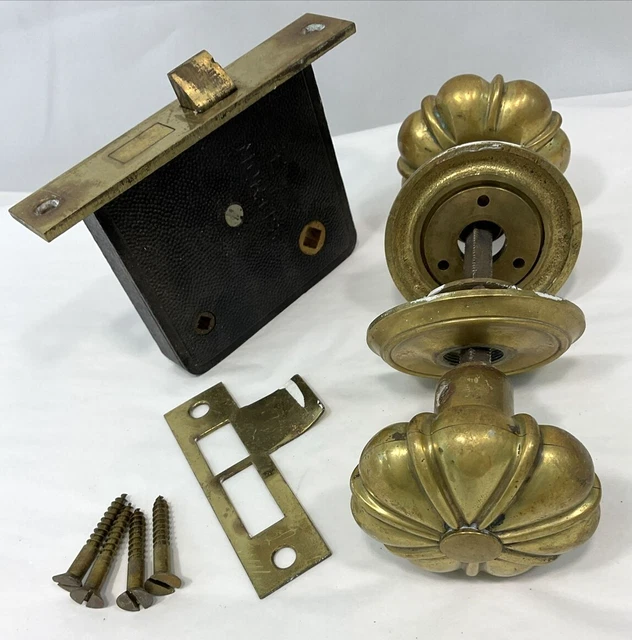 Antique Cast Brass Fluted Door Knobs Hardware Passage Set: Mortise Lock Box