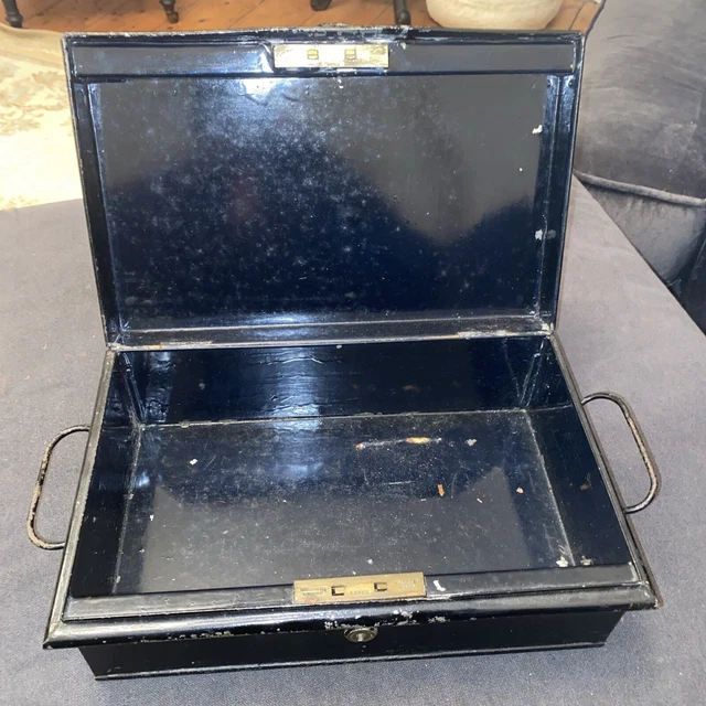 VINTAGE OLD BLACK tin metal deed petty cash box £25.00 - PicClick UK