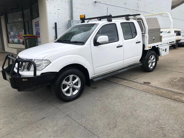 2014 Nissan Navara Automatic 4X4 Dual Cab Turbo Diesel Ute Four Wheel Drive 2