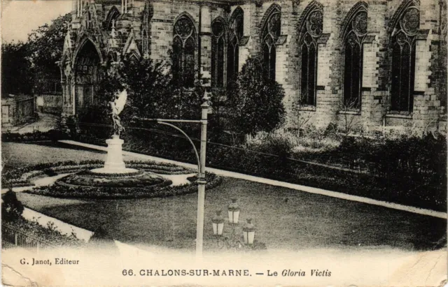 CPA CHALONS-sur-MARNE - Le Gloria Victis (743039)