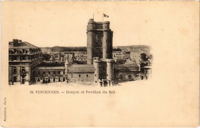 CPA Vincennes Donjon et Pavillon du Roi (1347118)