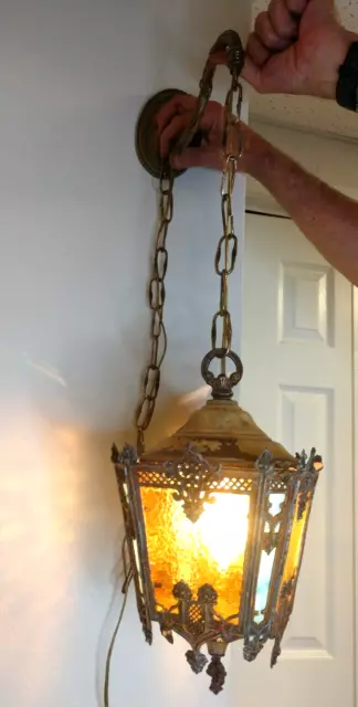 VINTAGE ART DECO ERA VICTORIAN GLASS PANEL BRASS SCONCE FIXTURE 1930's