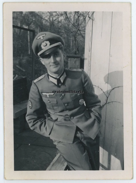 Orig. Foto Gebirgsjäger Offizier m. Orden Sturmabzeichen ASA Portrait