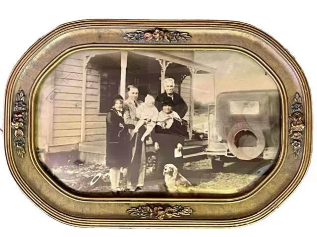 Antique Convex Bubble Glass Picture Frame 12 3/4” X 19” W/ Family Photo