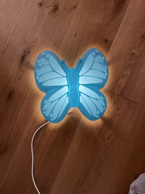Ikea Supplyst LED Wandlampe Schmetterlingslicht blaue Glühbirne inkl. elektrisch