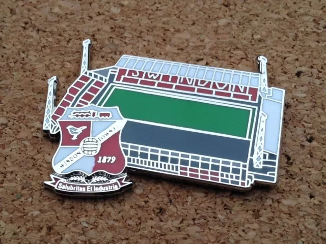 Swindon Town FC - The County Ground Stadium Pin/Badge