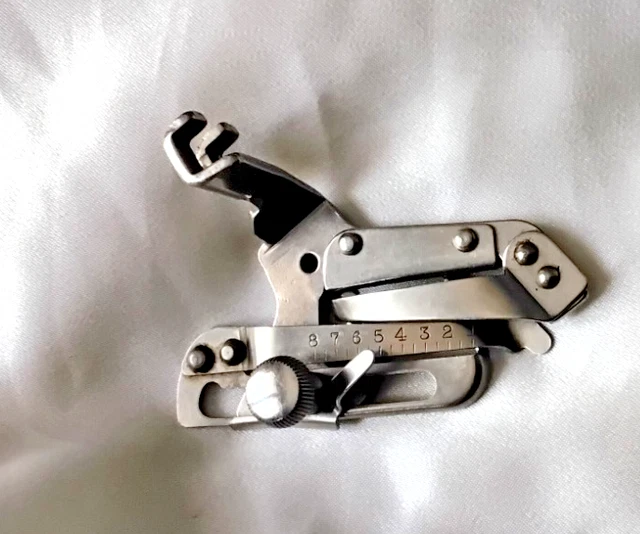 Pince De Maintien Simanco Pour Machine à Coudre Singer 15B – Coffre Bois D'origine