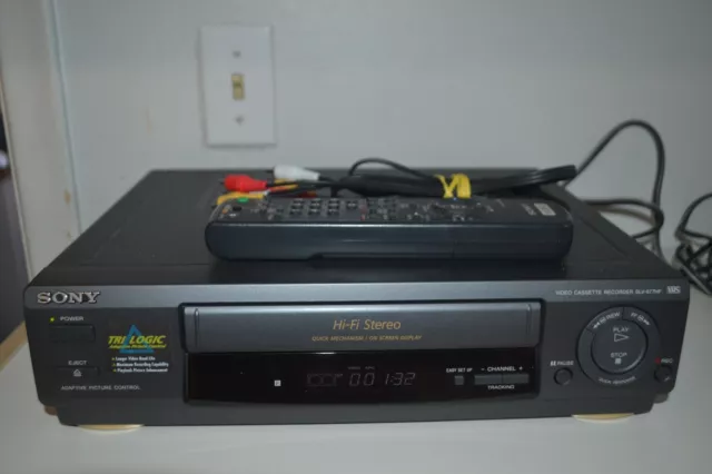 Sony VCR SLV-677HF 4-Head VHS HiFi Stereo Video Recorder W/remote Tested