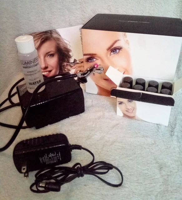 Aerógrafo cosmético Luminess modelo cosmético # PC-250BK usado suavemente