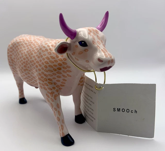 Cow Parade #9183 SMOOCH Figurine Pink Lips 2001 with Original Tags