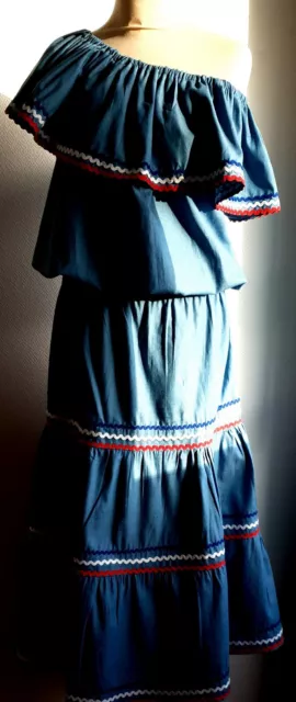 Robe Carabela traditionnelle haïtienne. Ensemble  deux pièces et la ceinture