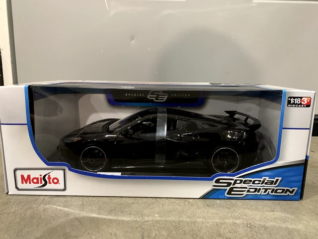 Miniature Chevrolet Corvette Coupé 1998 Noire 1/18 UT Models - Pièce De Collection Occasion