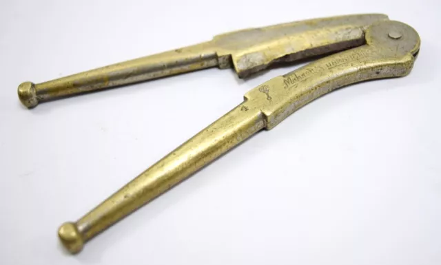 Brass Betel Nut Cracker Indian Decorative Shape Home kitchen Usable. i12-166 3