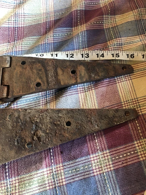 Vtg Lot Of 2 Barn Strap Hinges Farmhouse Gate Rustic Decor See Below 11