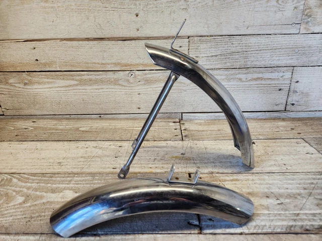 1980s Schwinn Fair Lady 20 Inch Fenders Stingray Krate Muscle Bike Vintage 1980s Schwinn Fair Lady 20 Inch Fenders Stingray Krate Muscle Bike Vintage