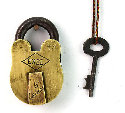 Indian Brass Made Vintage Collectible 6 Levers Padlock With One Key. G2-331