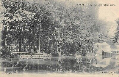 CPA 91 yerres the lavoir and les bains