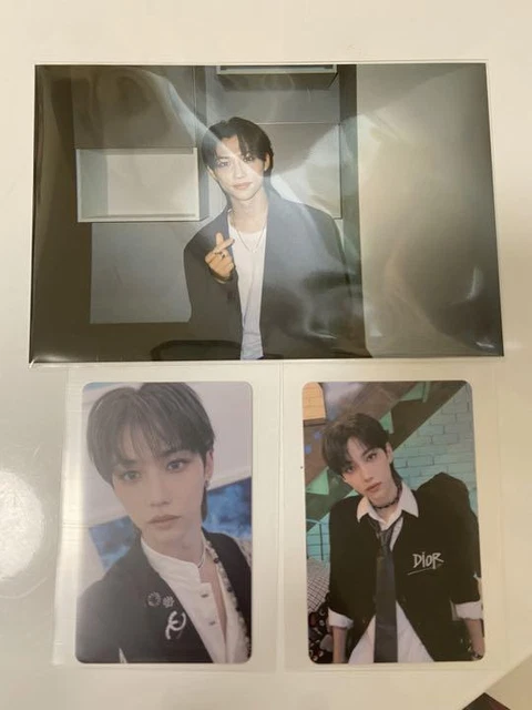 STRAY KIDS Lee Know Official Photocards, Hobbies & Toys, Memorabilia