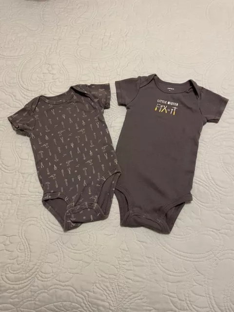 Baby Boys Bodysuits 9 Months Infant Boy  Lot of 2 Short Sleeve -tools