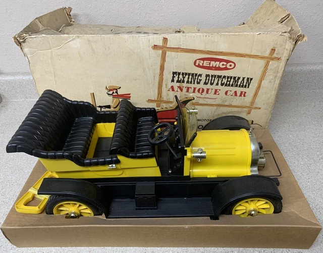 REMCO FLYING DUTCHMAN Antique Car - Battery Operated in original