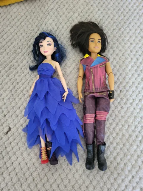 DISNEY DESCENDANTS DOLLS Evie in Prom Dress and Jay Fast Dispatch Free ...