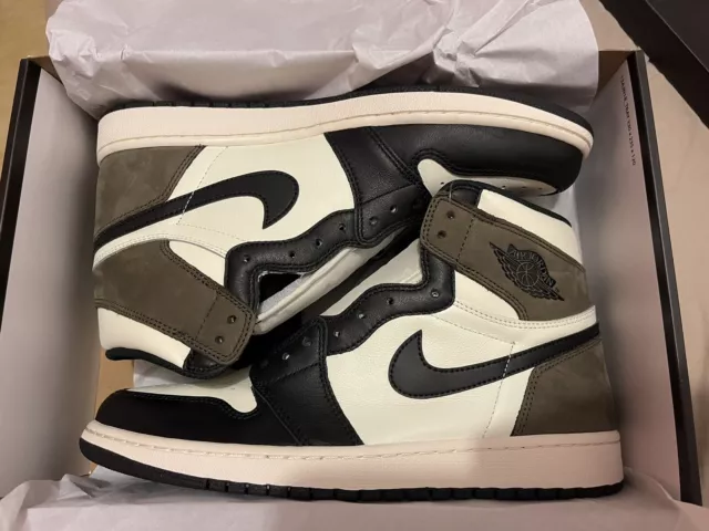 Nike Air Jordan 1 Retro High OG Dark Mocha Brown 555088-105 Taille 12 us 46 DS