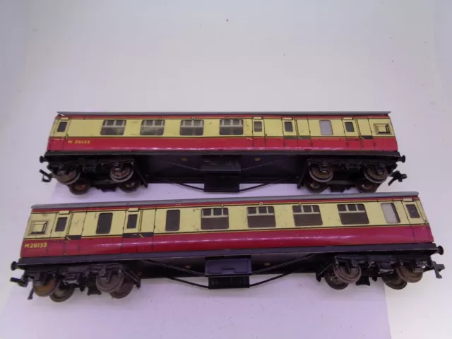 2x Hornby Dublo OO Gauge wagon 3-rail M26133 coach