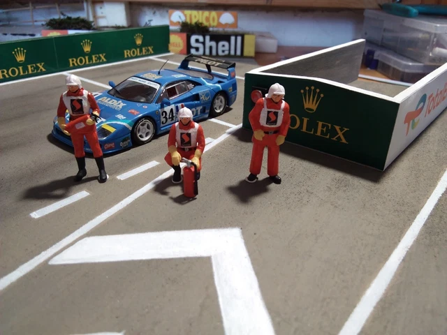 FIGURINES 1/43 POMPIERS diorama 24 Heures Du Mans Rallye EUR 24,00
