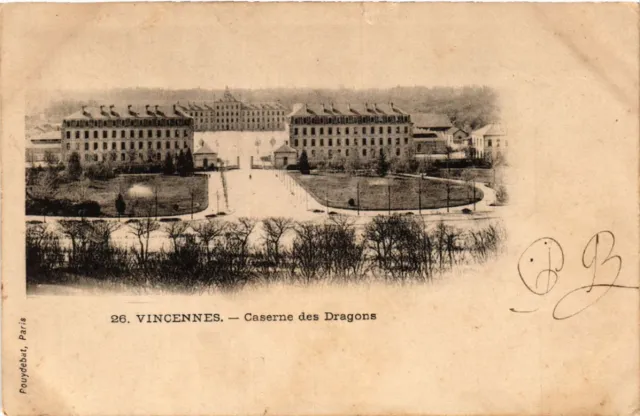 CPA VINCENNES - Caserne des Dragons (519769)