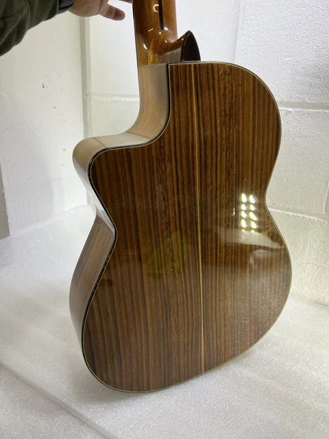 Admira Virtuoso Ec (Artesania) Electro-Classical Guitar needs atention 11
