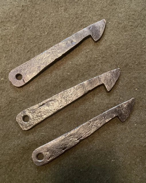 Antique Hand Forged Door Latch Hook Primitive Barn Farmhouse Repurpose Decor 6”