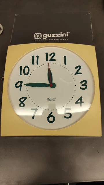 Karlsson Present Time: Orologio Da Parete A Doppio Lato, Altezza 38 Cm, Design Moderno E Funzionale