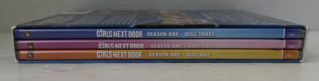 The Girls Next Door Season 1 (DVD, 2006, 3 Disc Set) Pre-owned FAST Shipping 3