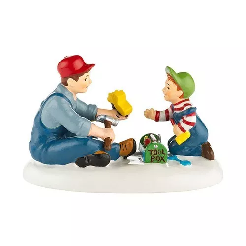 Dept 56 LET'S SHOW MOM Snow Village 4030752 DEALER STOCK-BRAND NEW IN BOX