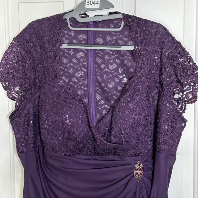 B&A by Betsy & Adam Formal Gown 22W Sequin Lace Chiffon Dress Built in Bra Plum