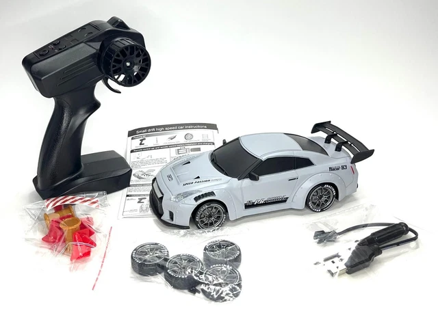 1/24 MINI RADIO Control RC Drift Car 4WD 2.4GHz Nissan Skyline GTR R35 ...
