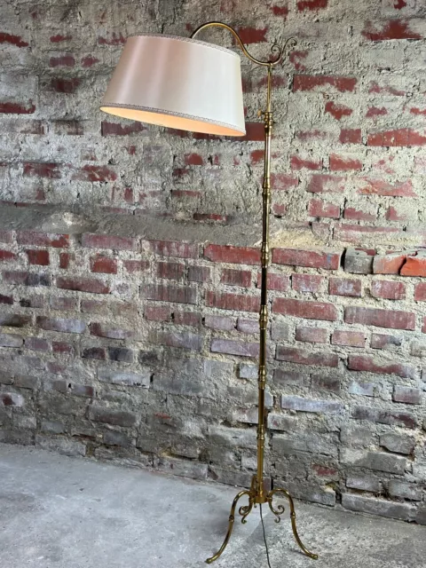 Lampe LED liseuse à poser ou fixer sur un mur