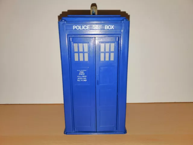 Dr Doctor Who - DAPOL Item - TARDIS - Police Box with Flashing Light - LOOSE