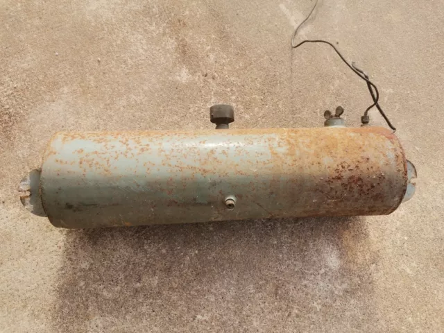 Réservoir cylindrique d'essence pour vélomoteur ???? vers 1930