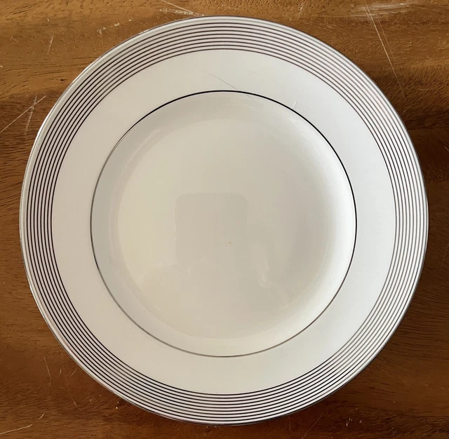 NWT Wedgwood Vera Wang Grosgrain Bone China Salad Plate 8"