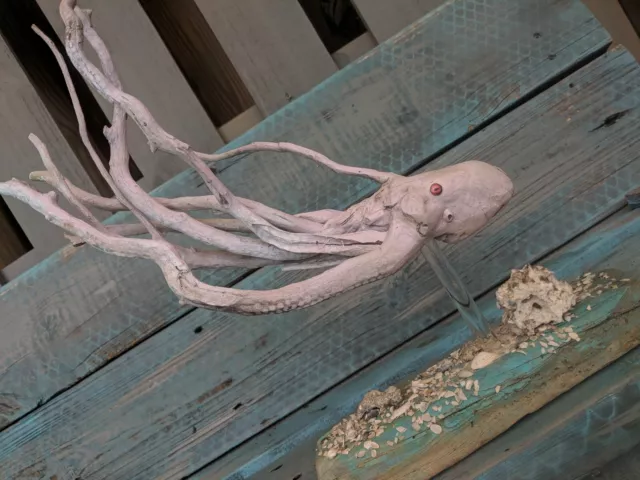 Octopus Sea-life Cephalopod Statue wood carving Sculpture driftwood beach art