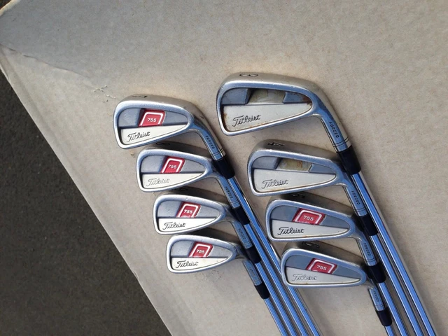 Set De Fers Titleist 755 – 8 Clubs (3-9 + PW) – Manches Acier N.S.PRO 100 Flex Stiff – Droitier