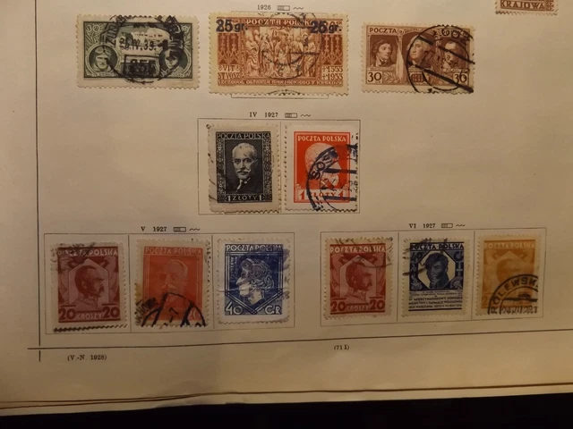 Polen  Sammlung auf Vordruckseiten ab ca 1918 14