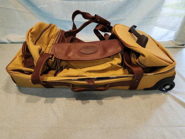 jet set travel extra-small metallic top-zip tote bag Logo Style_All Styles Color:FlintGrey Burton Day Hiker 22L this bag not only
